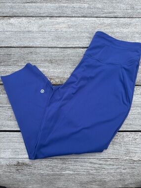 Lululemon Base Pace High-Rise Crop 23" size 14 NWOT Periwinkle